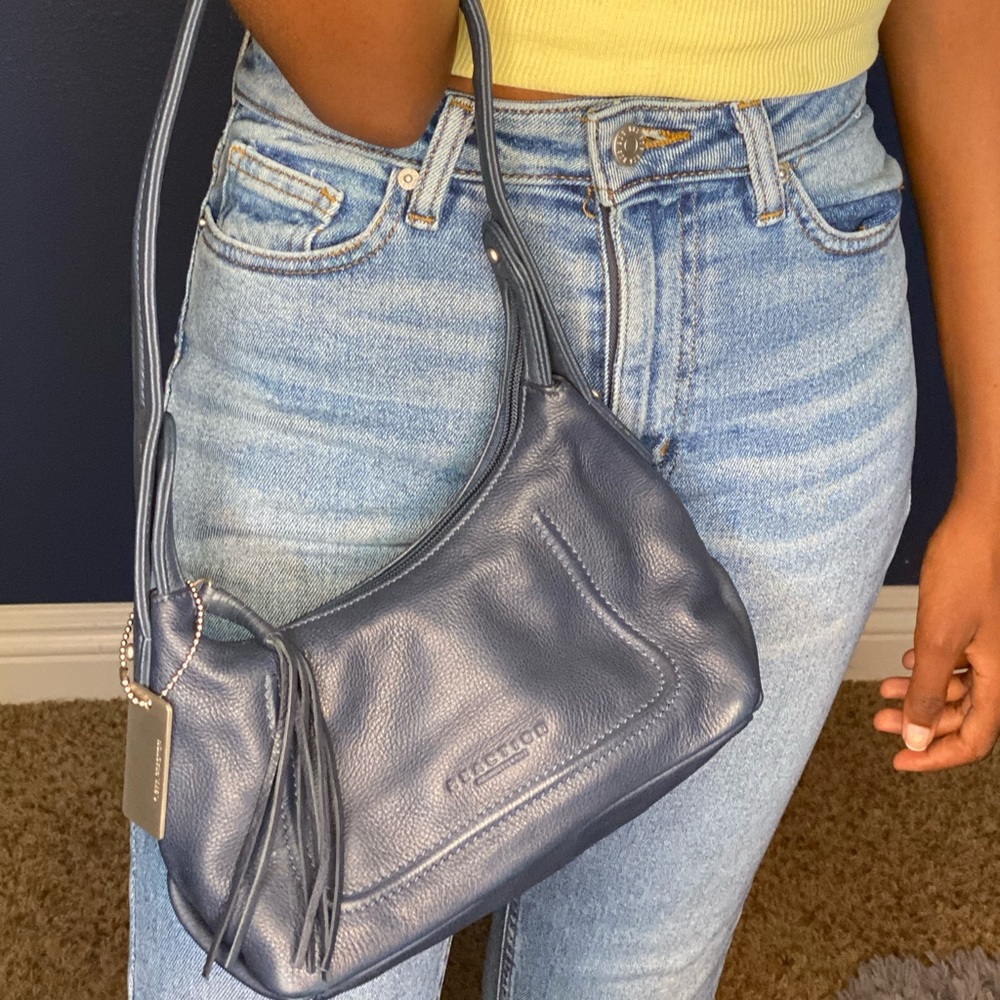 Navy Blue Kenneth Cole Mini Purse - Picture 2 of 8
